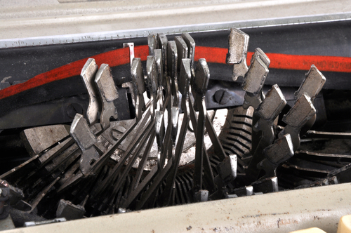 typewriter_jammed-letter-keys
